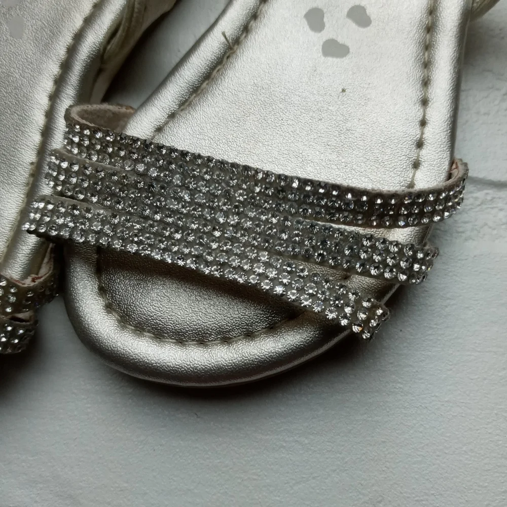 Pampili girls size 5 gem sparkle strap sandals silver sparkle leather